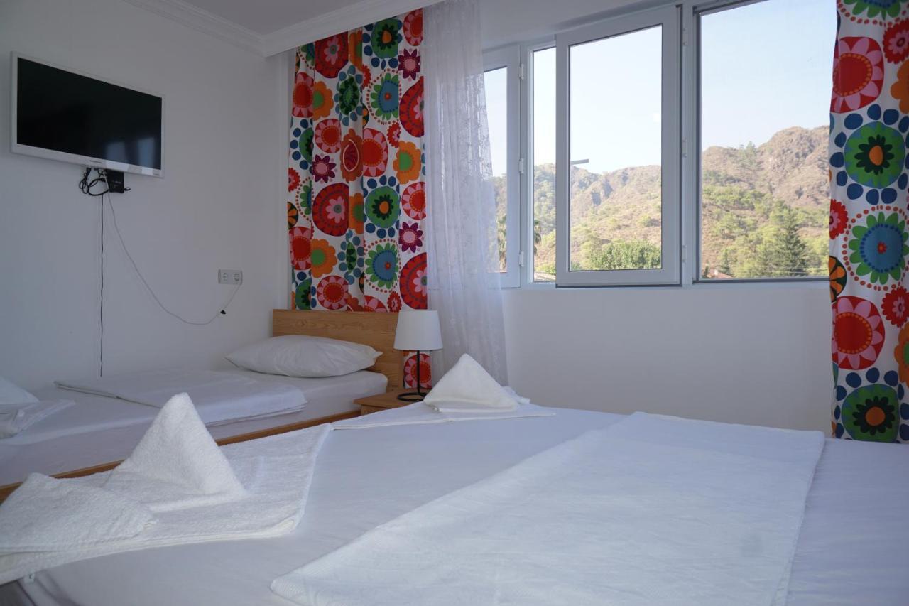 Flora Pansiyon Cirali Apartment Кемер Екстериор снимка