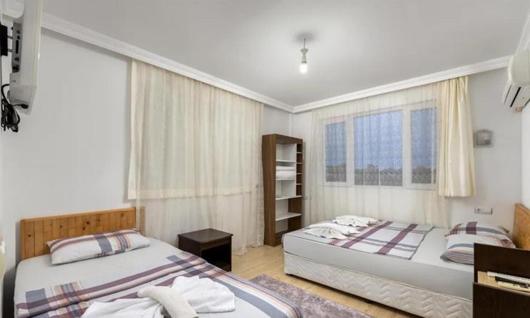 Flora Pansiyon Cirali Apartment Кемер Екстериор снимка